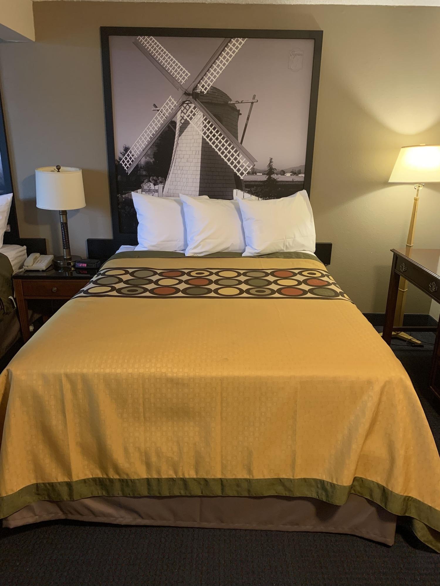 Sutton Suites Hotel SeaTac Eksteriør billede